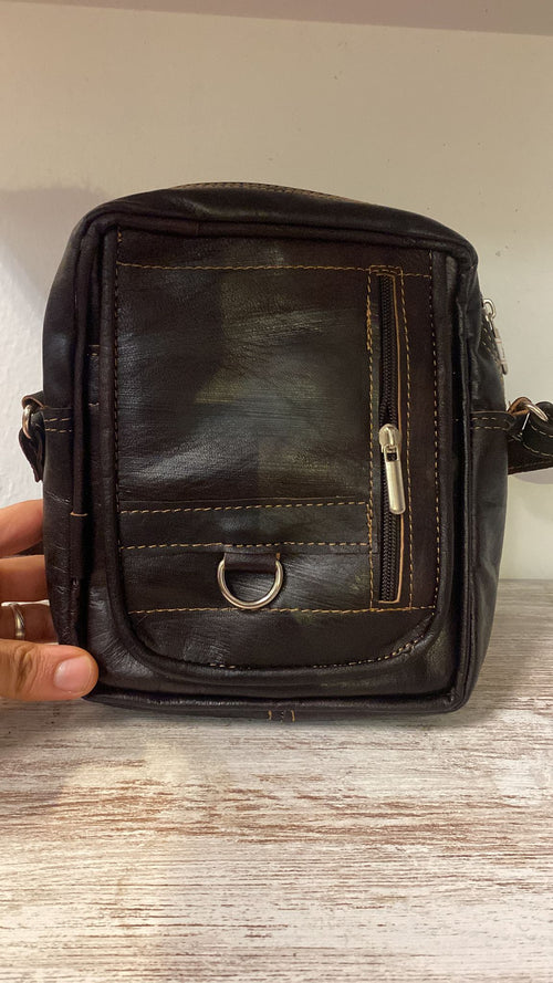 bandolera de cuero hombre